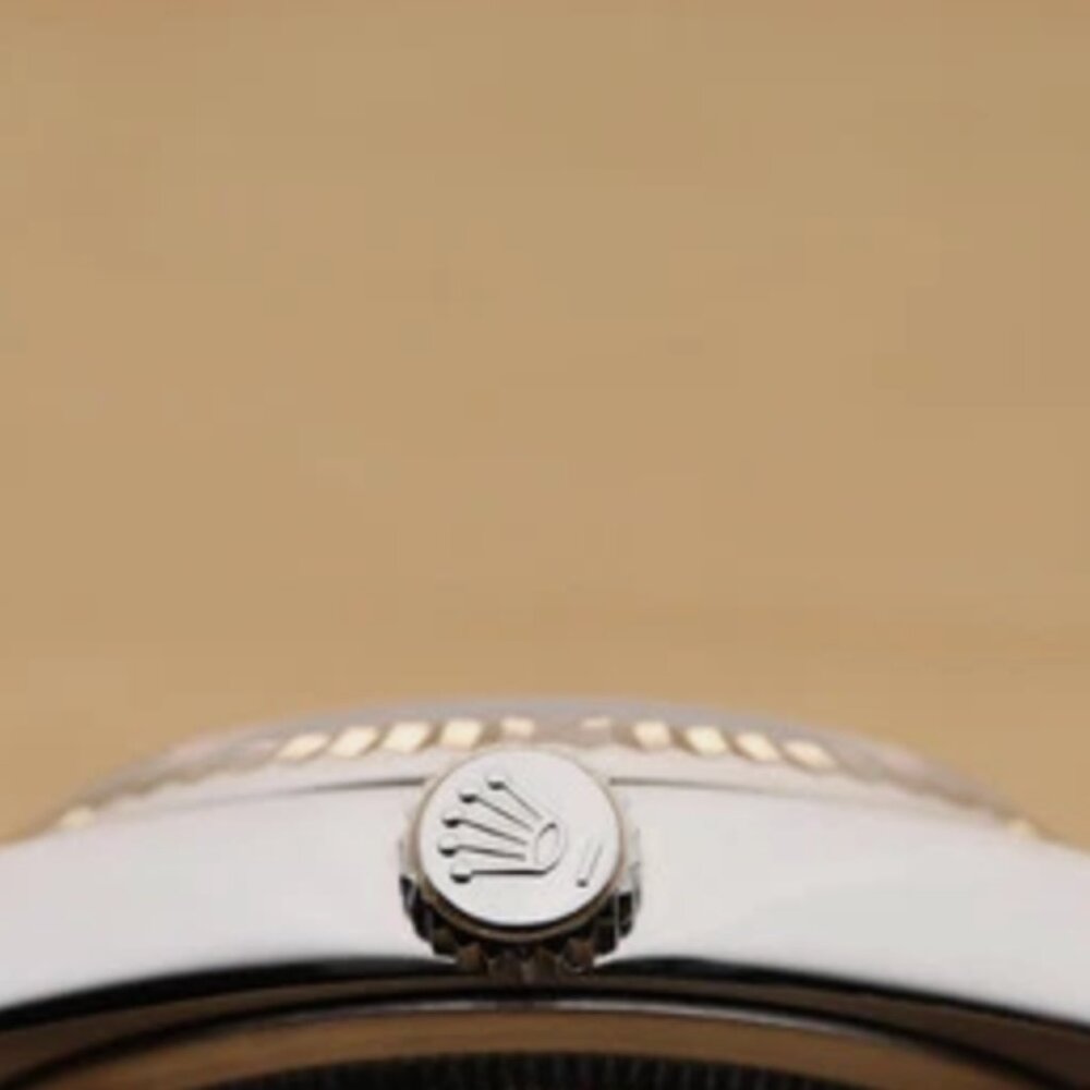 ROLEX MENS 18K BLACK DIAL DATEJUST WATCH - Picture 7 of 8